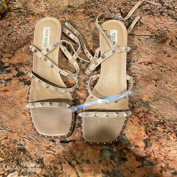 Steve Madden Studded Block Heels - Picture 1 of 2